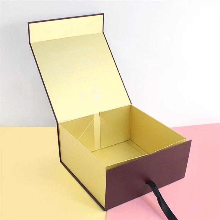 folding magnetic gift box with ribbon (7)